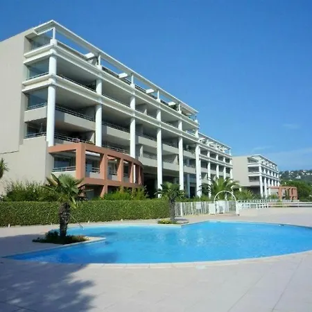 L'escapade, Vue Exceptionnelle, Standing, Piscine, Tennis, Climatisation, Parking Sète